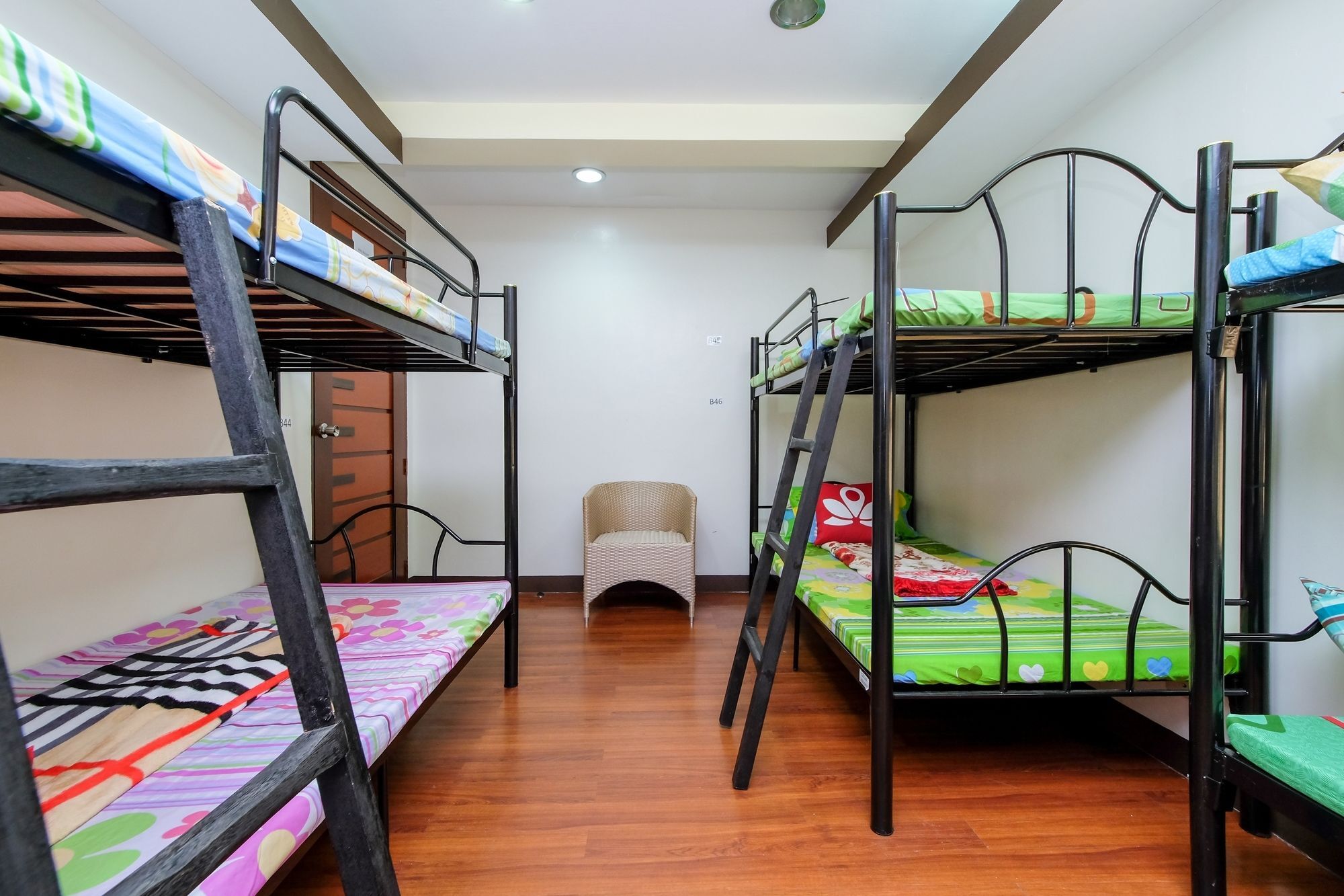 Zen Hostel Quirino Ave. Malate Manila Zewnętrze zdjęcie