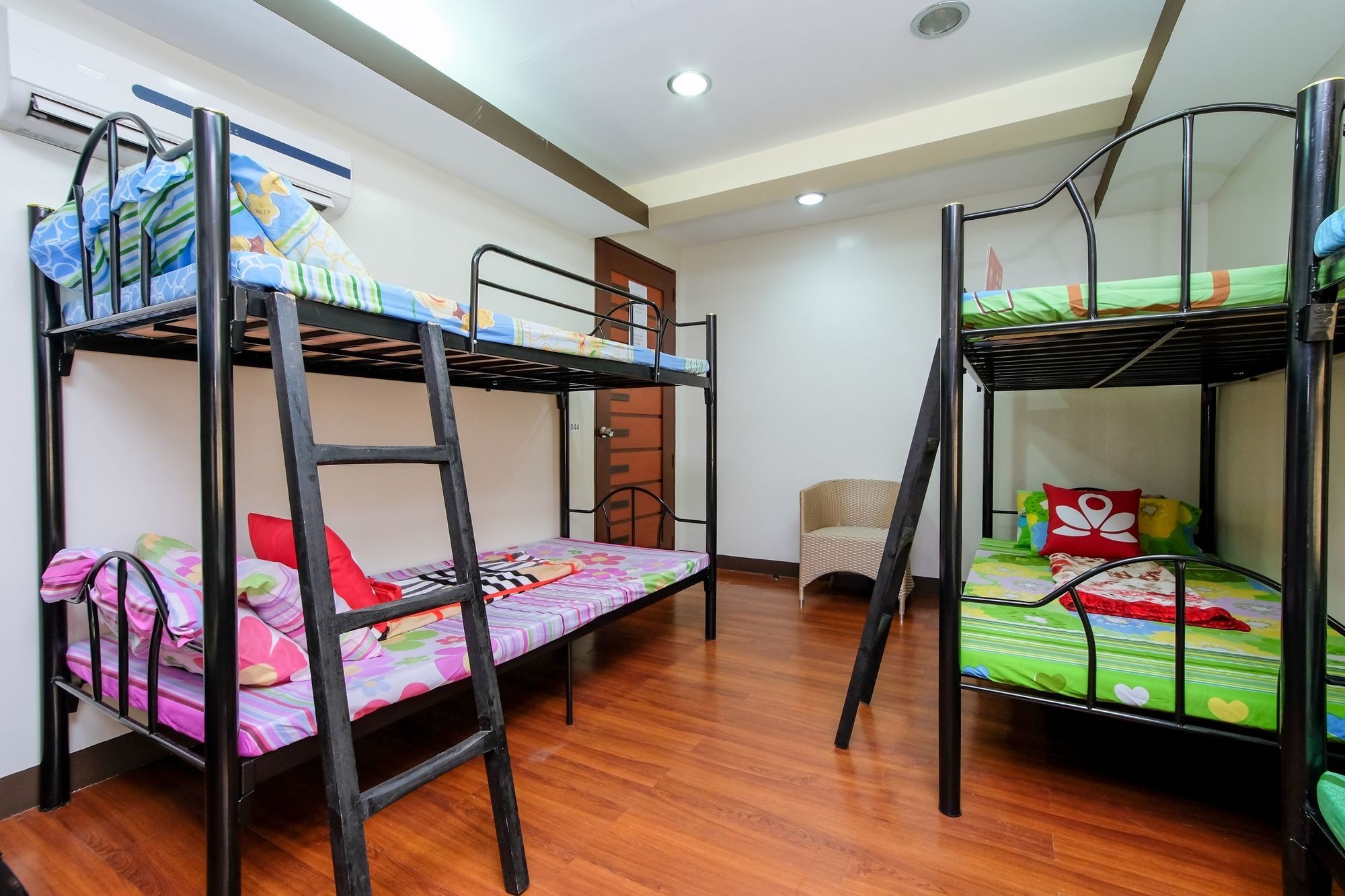 Zen Hostel Quirino Ave. Malate Manila Zewnętrze zdjęcie