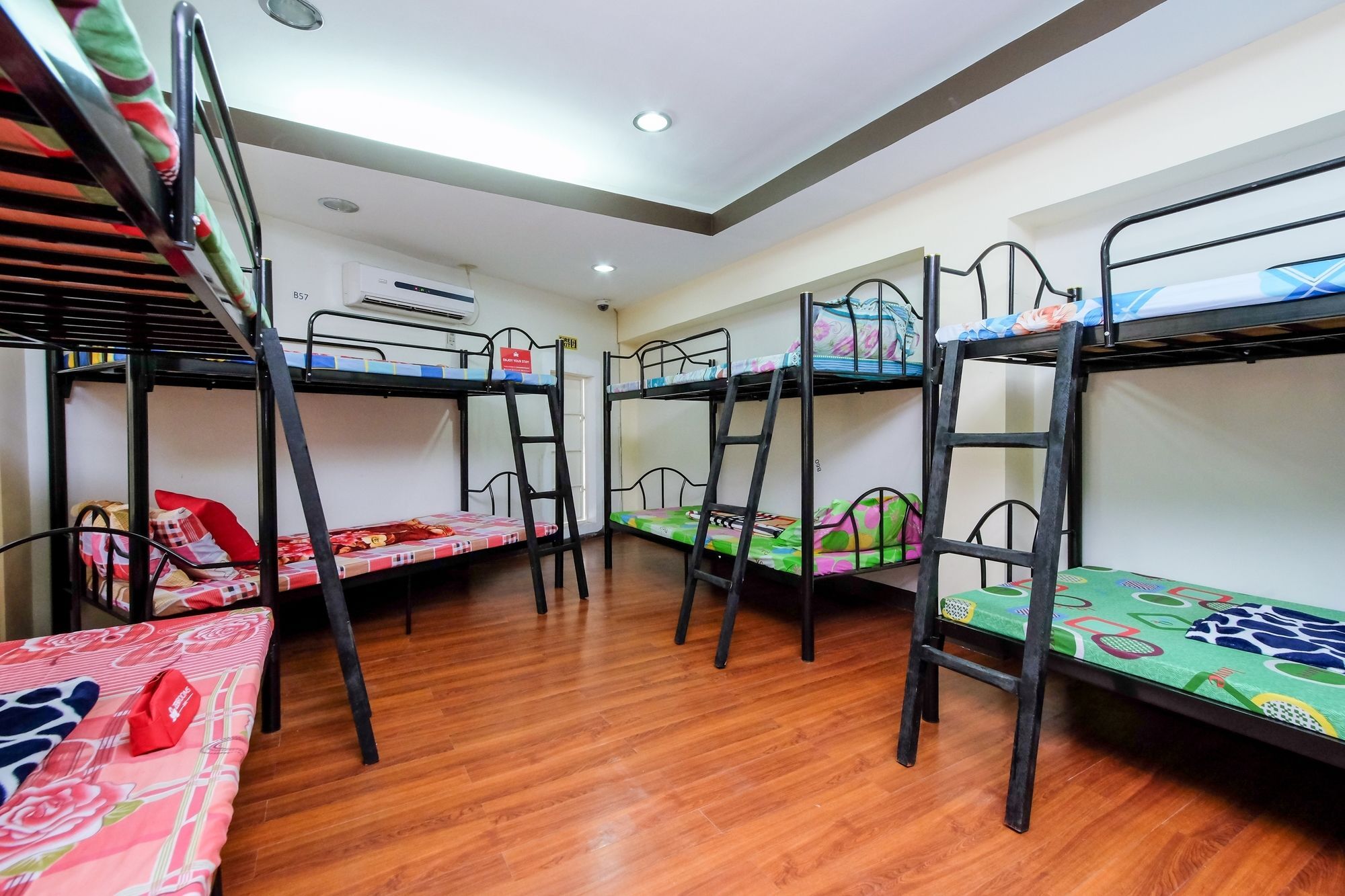 Zen Hostel Quirino Ave. Malate Manila Zewnętrze zdjęcie